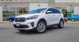 2019 Kia Sorento EX! 4 cylinder! 7 Seats! Leather! 1 owner! Nav!